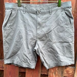 American Republic Men's Gray Casual Shorts Size 38